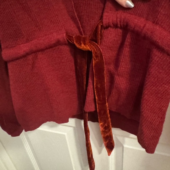 Sarah Spencer Burnt Red Merino Knit Tie Cardigan, size XL - Picture 4 of 7